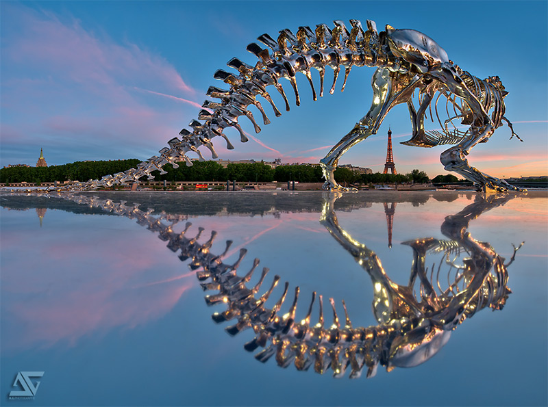 T-Rex sculpture by Philippe Pasqua